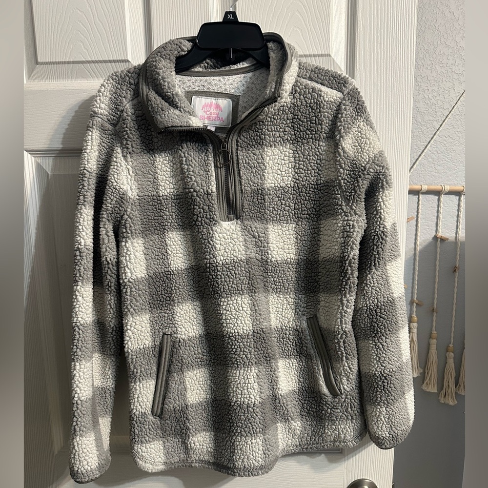 White and grey checkered Sherpa pullover large